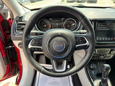 Used 2018 Jeep Compass Limited AWD/4WD image 34