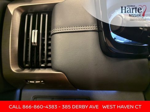 Certified 2022 Nissan Pathfinder Platinum w/ Cargo Package image 17