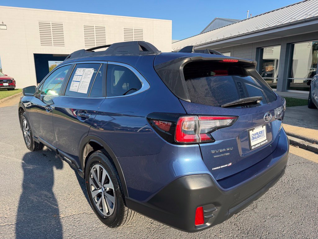Used 2020 Subaru Outback Premium AWD/4WD image 3
