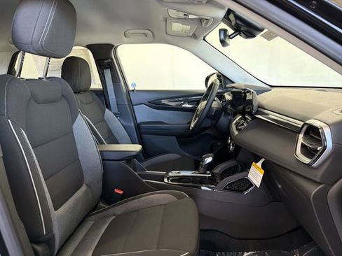 New 2026 Chevrolet TrailBlazer LT w/ Convenience Package image 23