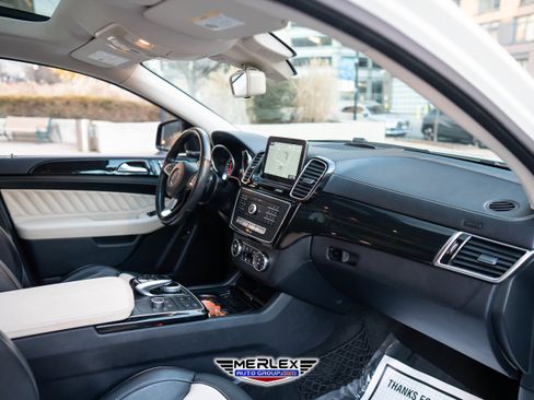 Used 2018 Mercedes-Benz GLE 43 AMG 4MATIC image 15