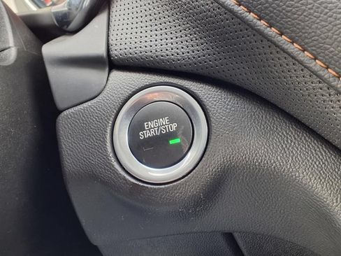 Used 2022 Chevrolet Equinox Premier FWD image 26
