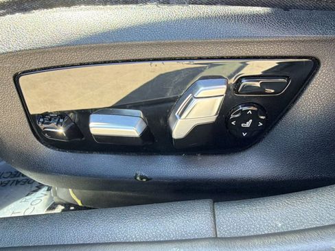 Used 2018 BMW 540i RWD image 14