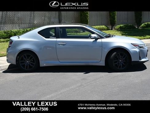 Used 2014 Scion tC 10 Series FWD image 3