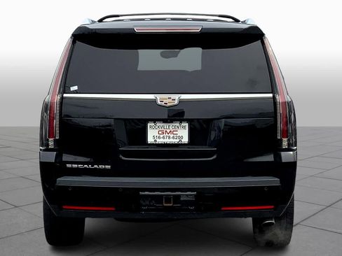 Used 2019 Cadillac Escalade Platinum image 5