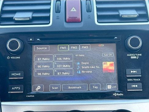 Used 2016 Subaru Impreza 2.0i Premium image 14