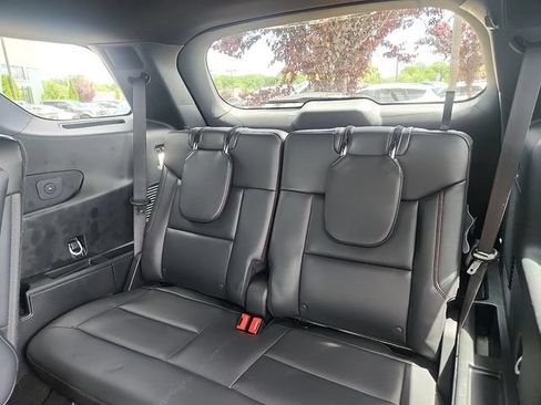 Certified 2025 Ford Explorer ST AWD/4WD image 28
