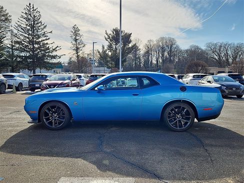 Used 2019 Dodge Challenger R/T Scat Pack w/ Plus Package image 5
