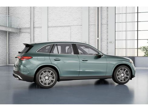 New 2026 Mercedes-Benz GLC 43 AMG AMG GLC 43 image 17