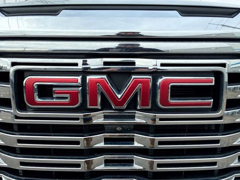 Certified 2023 GMC Sierra 1500 Denali image 30