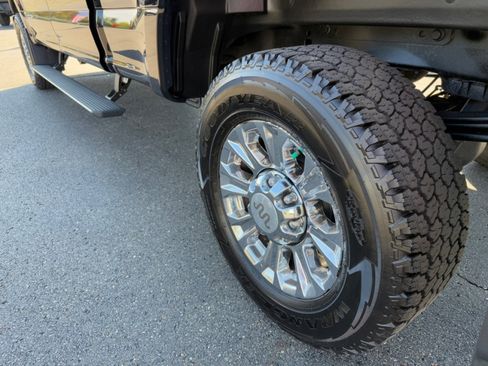 Used 2019 Ford F250 King Ranch w/ Chrome Package image 39