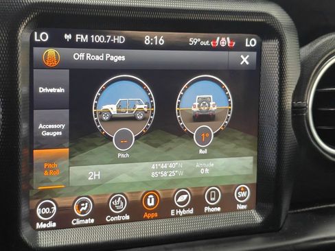 Used 2022 Jeep Wrangler Unlimited Sahara w/ Cold Weather Group image 50