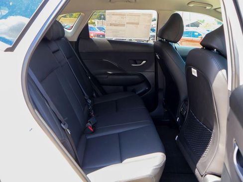New 2026 Hyundai Kona SEL Premium FWD image 10