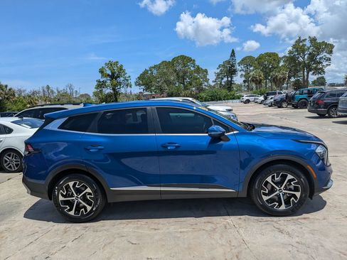 Certified 2023 Kia Sportage EX FWD image 10