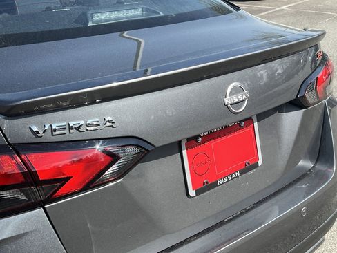 New 2025 Nissan Versa SR image 25