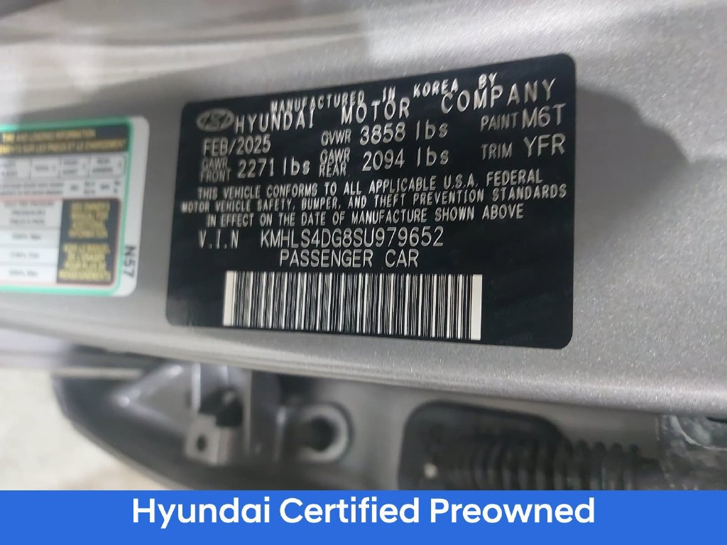Certified 2025 Hyundai Elantra SEL FWD image 35
