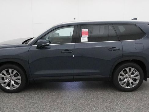 New 2026 Toyota Grand Highlander Limited image 3