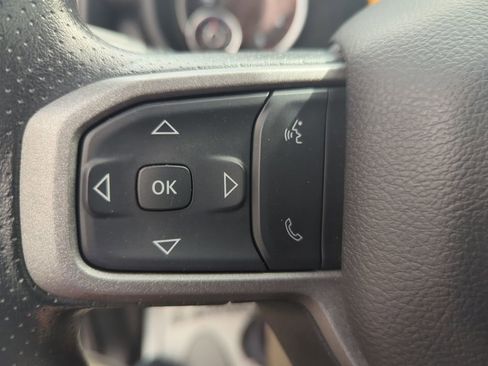 Used 2024 RAM 2500 Tradesman w/ Chrome Appearance Group image 28