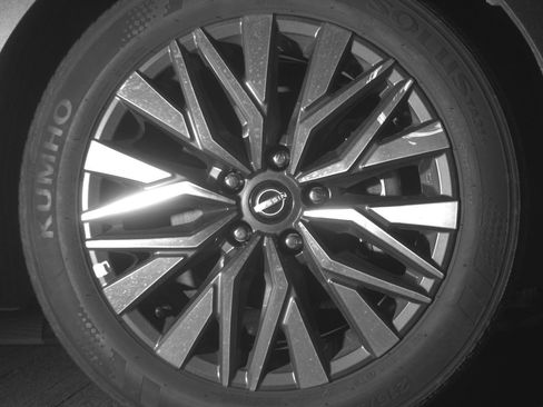 Used 2025 Nissan Altima 2.5 SV image 13