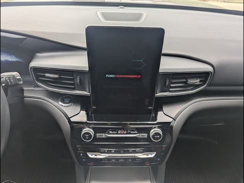 Used 2022 Ford Explorer ST w/ Equipment Group 401A AWD/4WD image 36