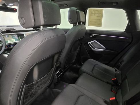 Used 2021 Audi Q3 2.0T Premium Plus w/ Premium Plus Package AWD/4WD image 25