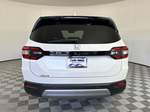 Used 2024 Honda Pilot EX-L image 10