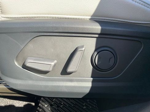 New 2026 Hyundai Tucson Limited AWD/4WD image 14