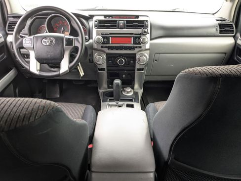 Used 2013 Toyota 4Runner SR5 w/ Convenience Pkg AWD/4WD image 27