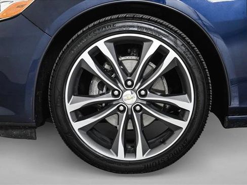 Used 2020 Chevrolet Malibu Premier image 24