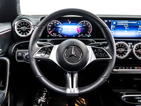 Used 2026 Mercedes-Benz CLA 250 image 18