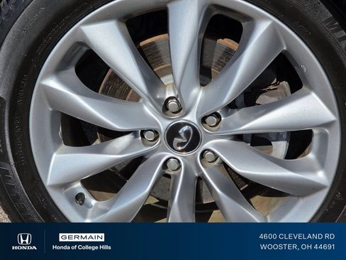 Used 2019 INFINITI QX50 Luxe AWD/4WD image 10