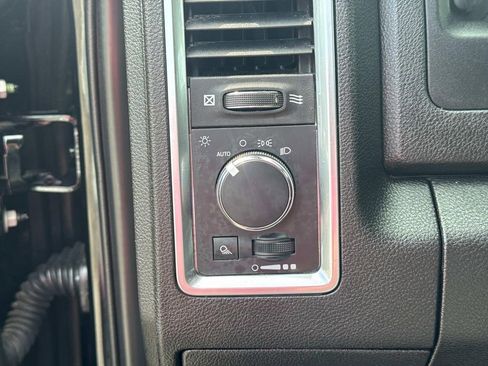 Used 2022 RAM 1500 Classic SLT w/ Electronics Group image 19