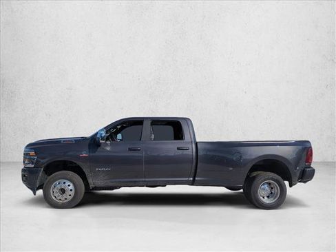 New 2026 RAM 3500 Laramie w/ Towing Technology Group AWD/4WD image 5