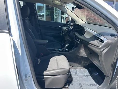 Used 2024 Buick Encore GX Preferred FWD image 16