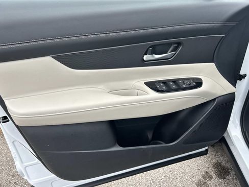 New 2026 Nissan Murano SV AWD/4WD image 18