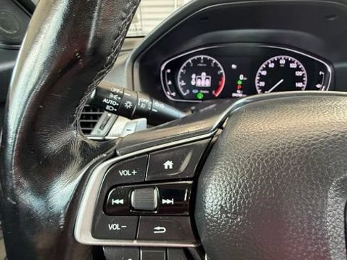 Used 2022 Honda Accord Sport Special Edition image 9