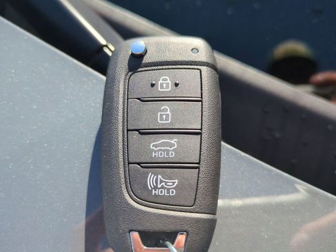 New 2026 Hyundai Elantra SE image 35