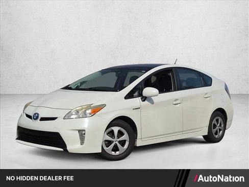 Used 2013 Toyota Prius Four w/ Deluxe Solar Roof Pkg FWD image 1