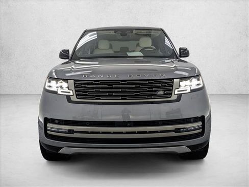 New 2025 Land Rover Range Rover SE image 6