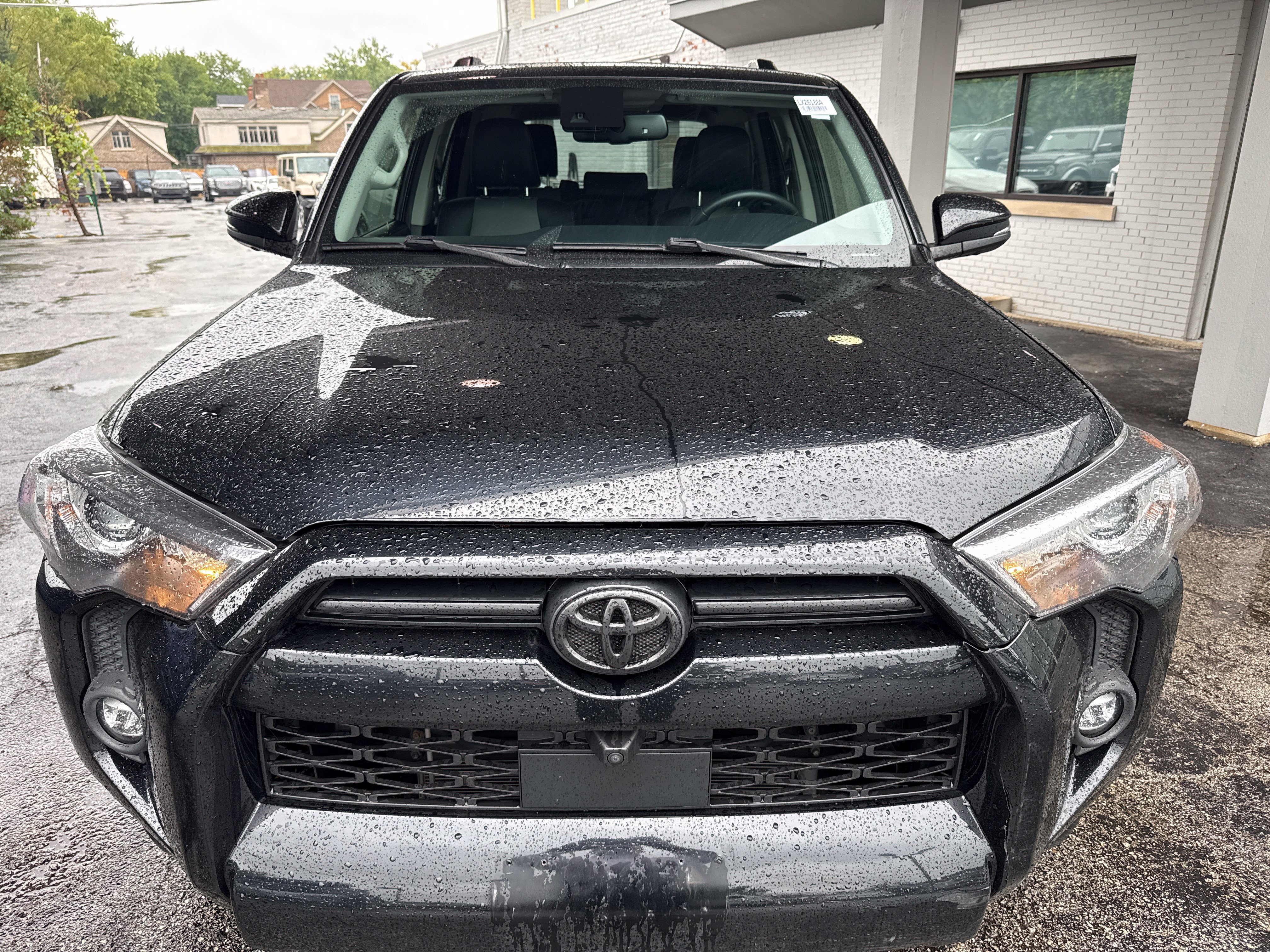 Used 2022 Toyota 4Runner SR5 Premium w/ Moonroof Package AWD/4WD image 8