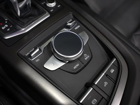 Used 2023 Audi R8 V10 performance w/ Carbon Exterior Package image 33