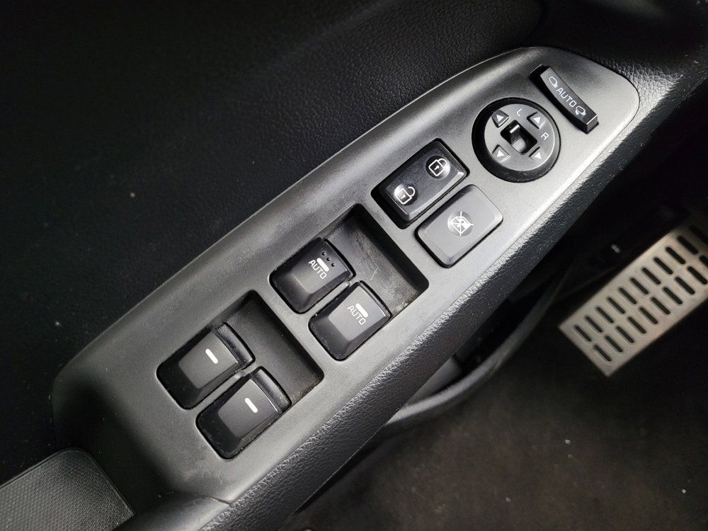 Used 2017 Kia Forte SX FWD image 27