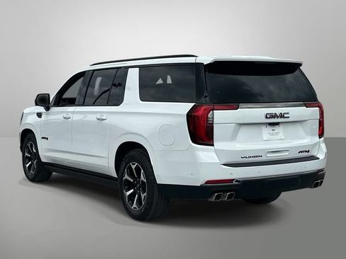 Used 2025 GMC Yukon XL AT4 w/ AT4 Premium Plus Package AWD/4WD image 28
