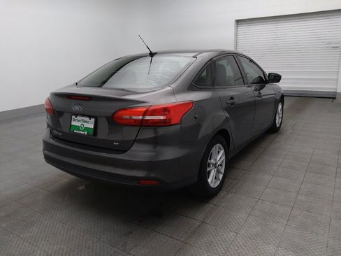 Used 2018 Ford Focus SE image 9