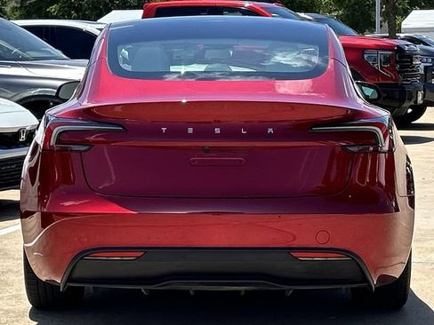 Used 2025 Tesla Model 3 Long Range RWD image 5