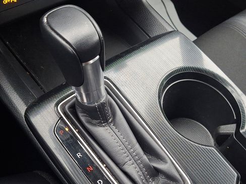 Used 2023 Honda Civic Sport image 30