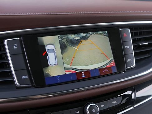 Used 2019 Buick Enclave Avenir w/ Avenir Technology Package image 16