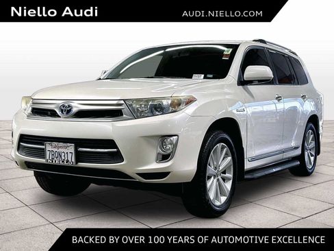Used 2013 Toyota Highlander Limited AWD/4WD image 1