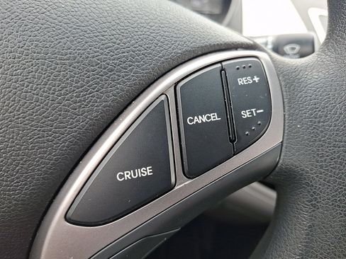 Used 2013 Hyundai Elantra GLS w/ Preferred Pkg FWD image 22