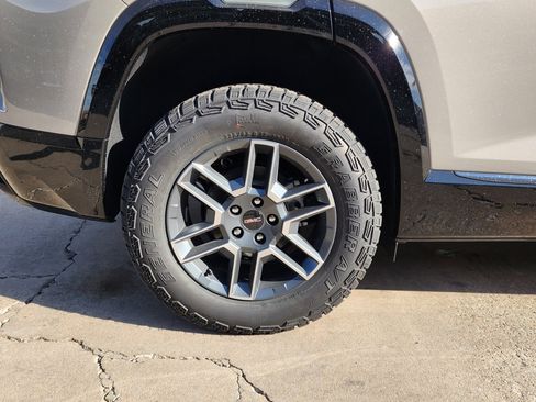 New 2026 GMC Terrain AT4 w/ Convenience Package III image 54